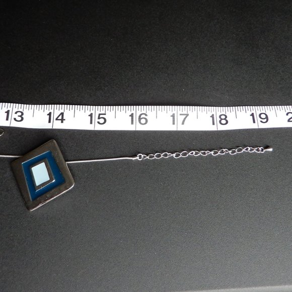 Square Geometric Silver Tone Blue Pendant Necklace and Earring Set - Picture 3 of 3
